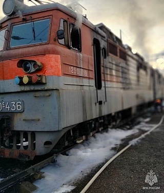 На станции в Красноармейском районе горел электровоз